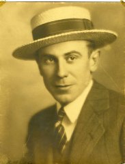 1928 Robert Brown