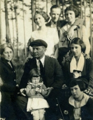 1915 Charles Farr Brown