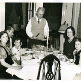 1940 Dunham family w. Gramp & Gram Brown